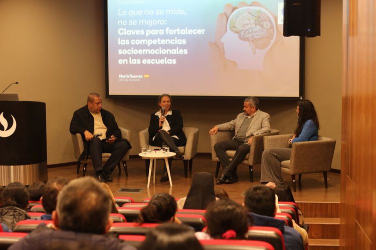 Innovar para transformar la educación y promover el bienestar socioemocional