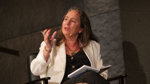 "Digitalización y educación en la era de la inteligencia artificial"