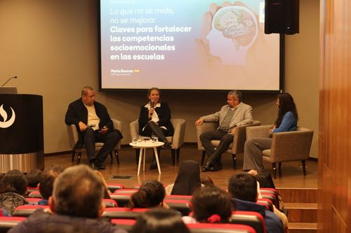Innovar para transformar la educación y promover el bienestar socioemocional